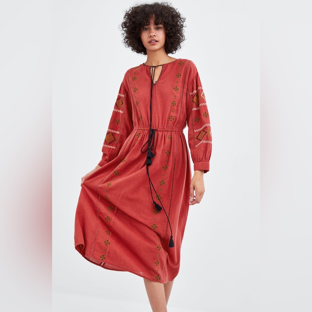 ZARA BLOGGERS FAV MIDI EMBROIDERED DRESS BRAND NEW WITH TAGS BRICK RED XS